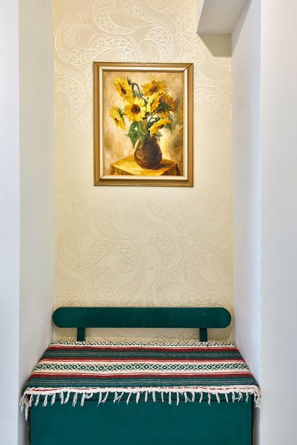 Pikachu'S Gallery - Historical Old Town Bratislava Dış mekan fotoğraf